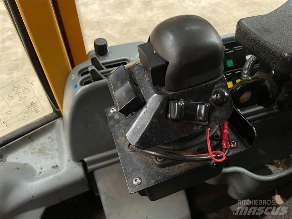  Førerhus, ex. Volvo L180D Other