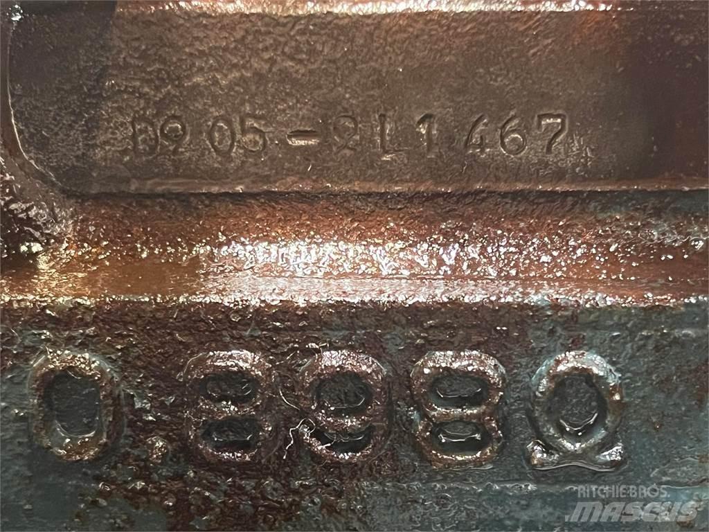 Kubota D905 motor Engines