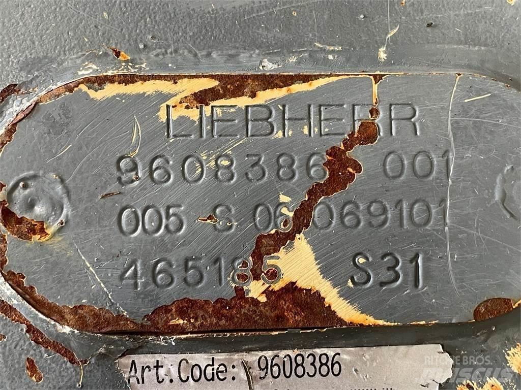Liebherr L542 Link Arm Other
