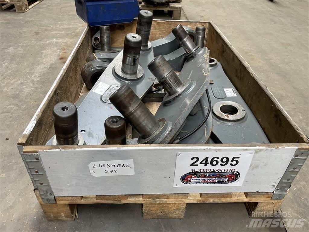Liebherr L542 Link Arm Other