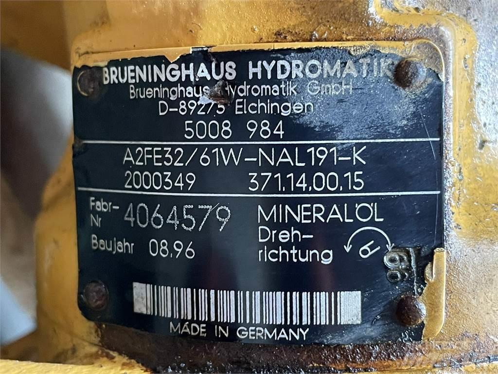 Liebherr R312 Krøjegear Other