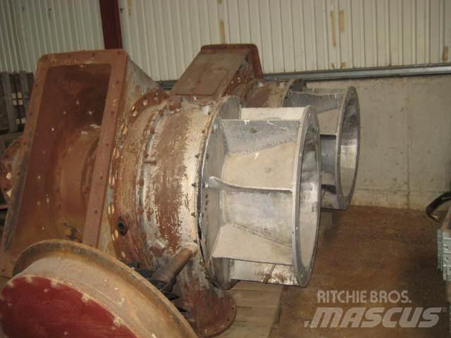 MAN 12V 32/40 turbo - 2 stk Other