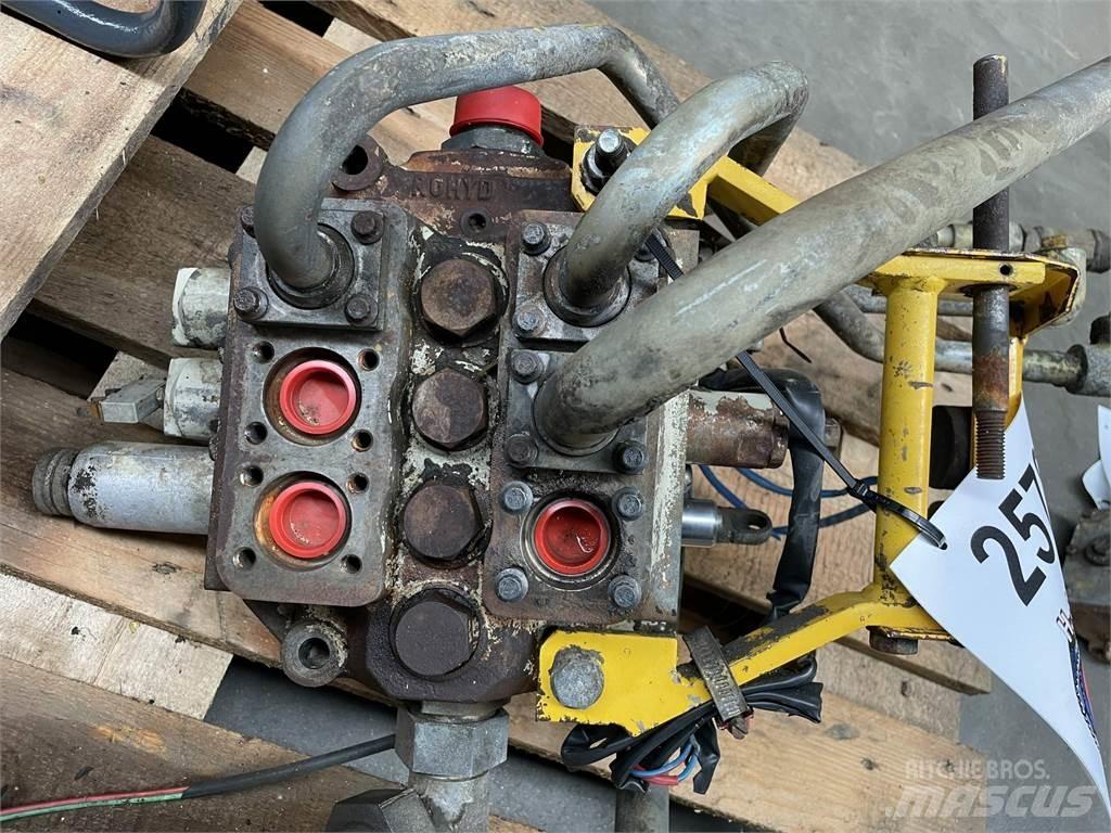 Volvo 4400 hovedventilblok Hydraulics