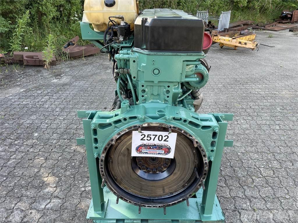 Volvo D12 motor, komplet Engines