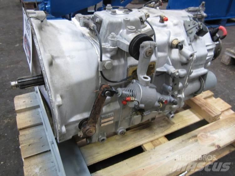 Volvo R1000 gear Transmission