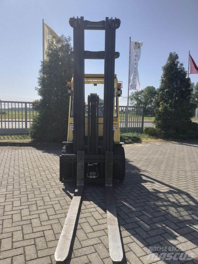 Hyster H3.5UT Diesel Forklifts