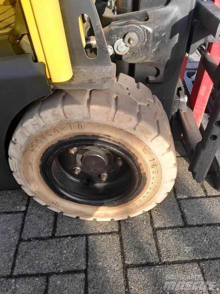 Hyster J2.0XNT Electric Forklifts
