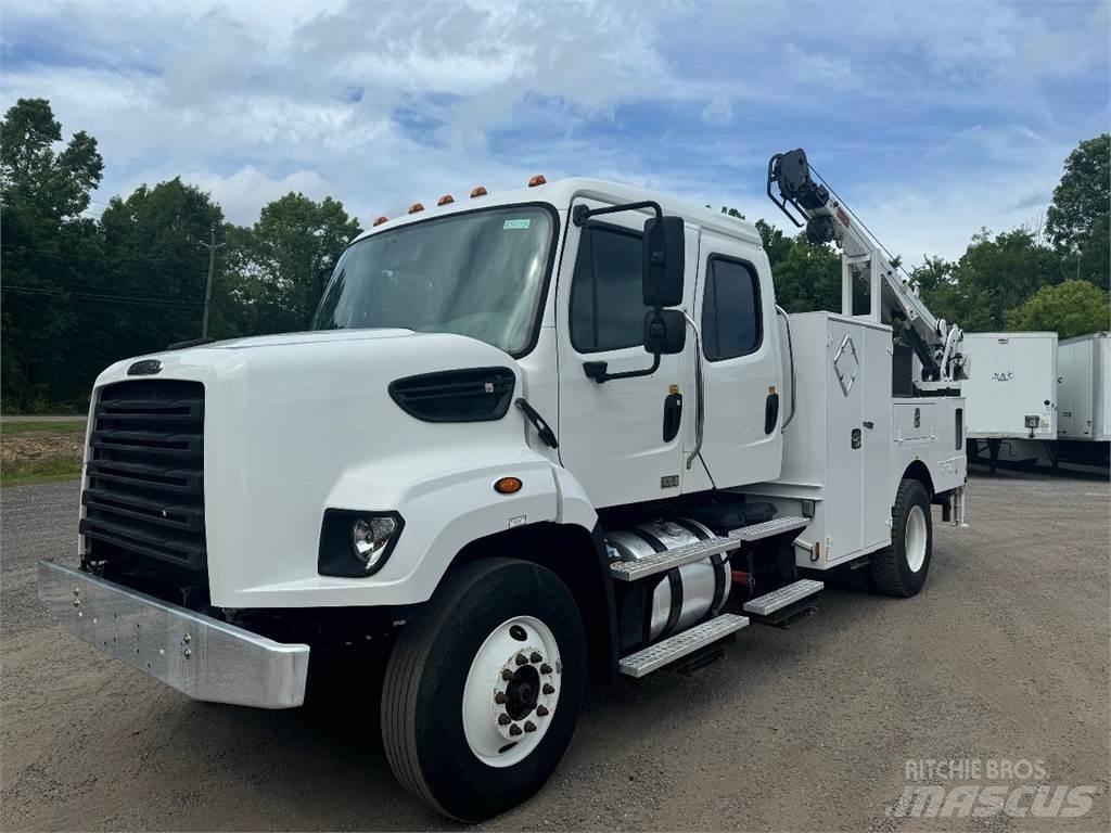Freightliner 108SD Work Trucks / Municipal