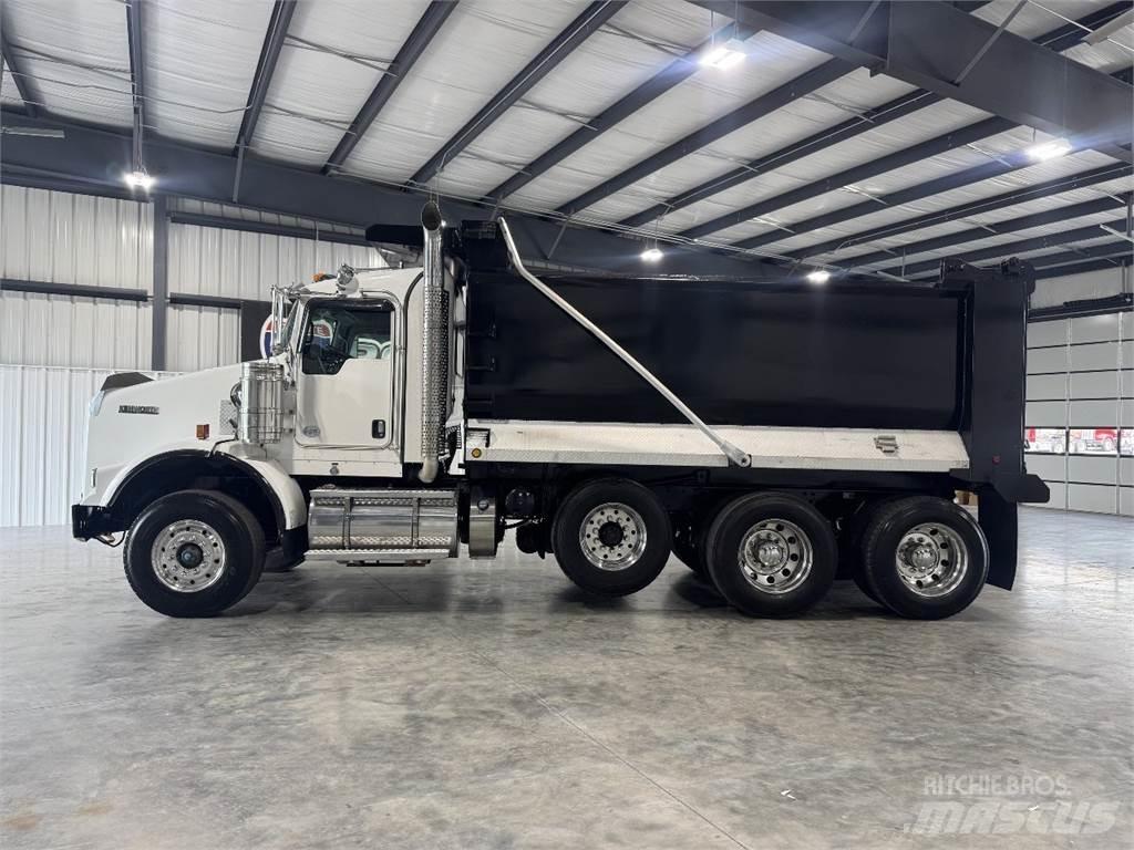 Kenworth T800 Dump Trucks