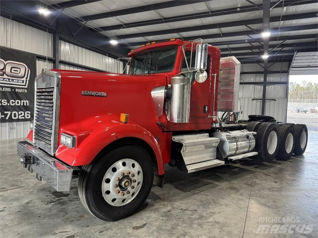 Kenworth W900L Conventional Trucks / Tractor Trucks