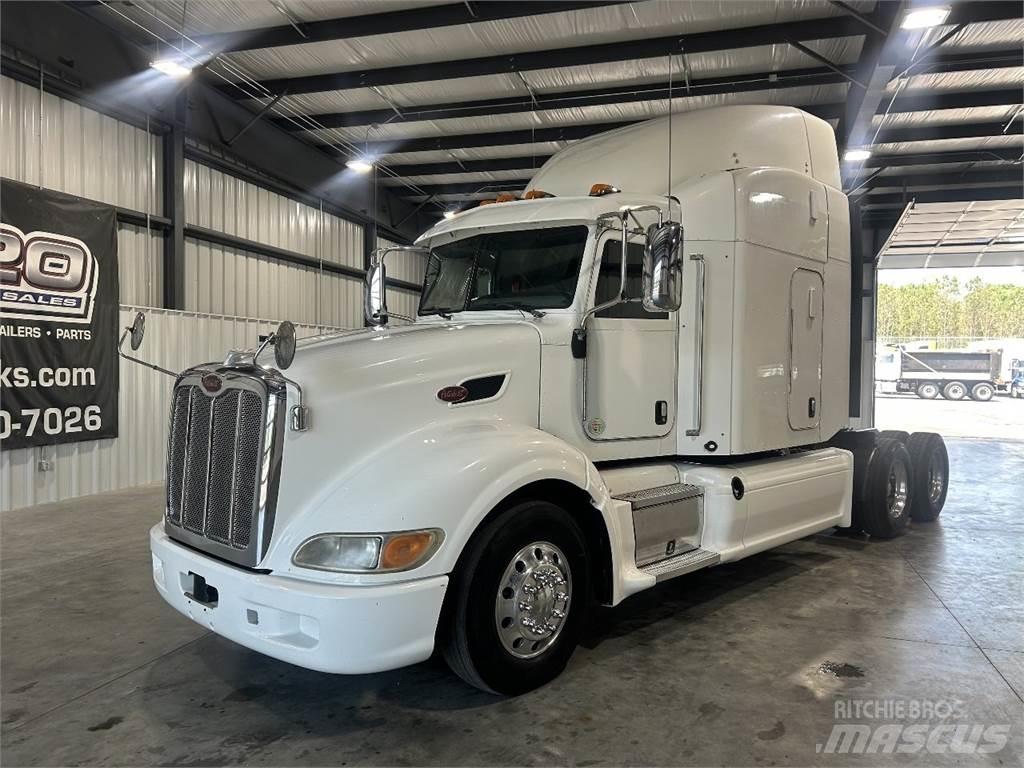 Peterbilt 386 Conventional Trucks / Tractor Trucks