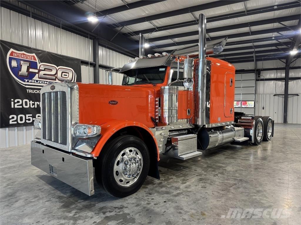 Peterbilt 389 Conventional Trucks / Tractor Trucks