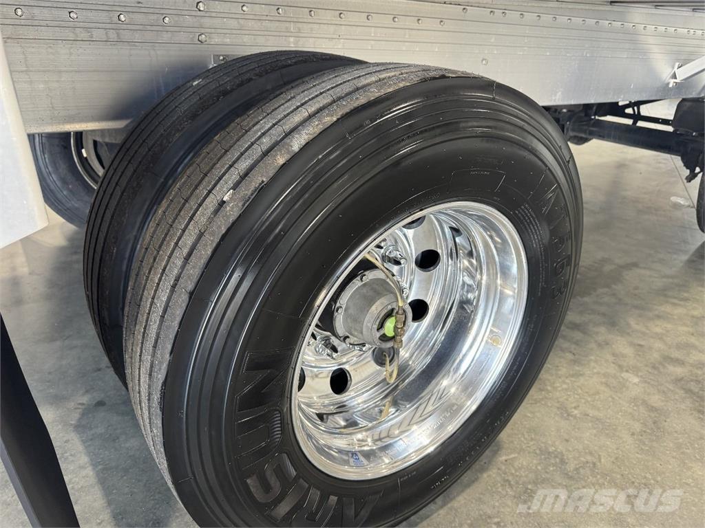 Reitnouer Maximizer Flatbed Trailers