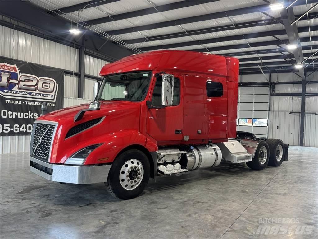 Volvo VNL740 Conventional Trucks / Tractor Trucks