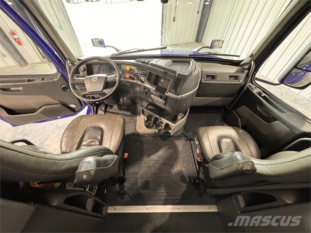 Volvo VNL860 Conventional Trucks / Tractor Trucks