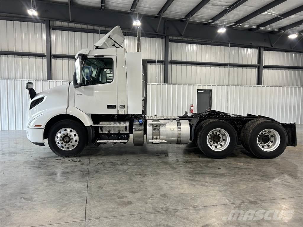 Volvo VNR64T300 Conventional Trucks / Tractor Trucks