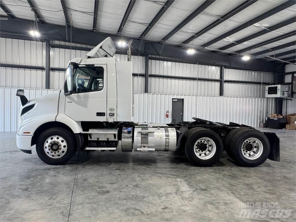 Volvo VNR64T300 Conventional Trucks / Tractor Trucks