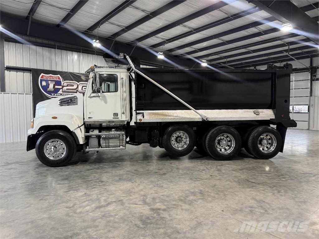 Western Star 4700SF Dump Trucks