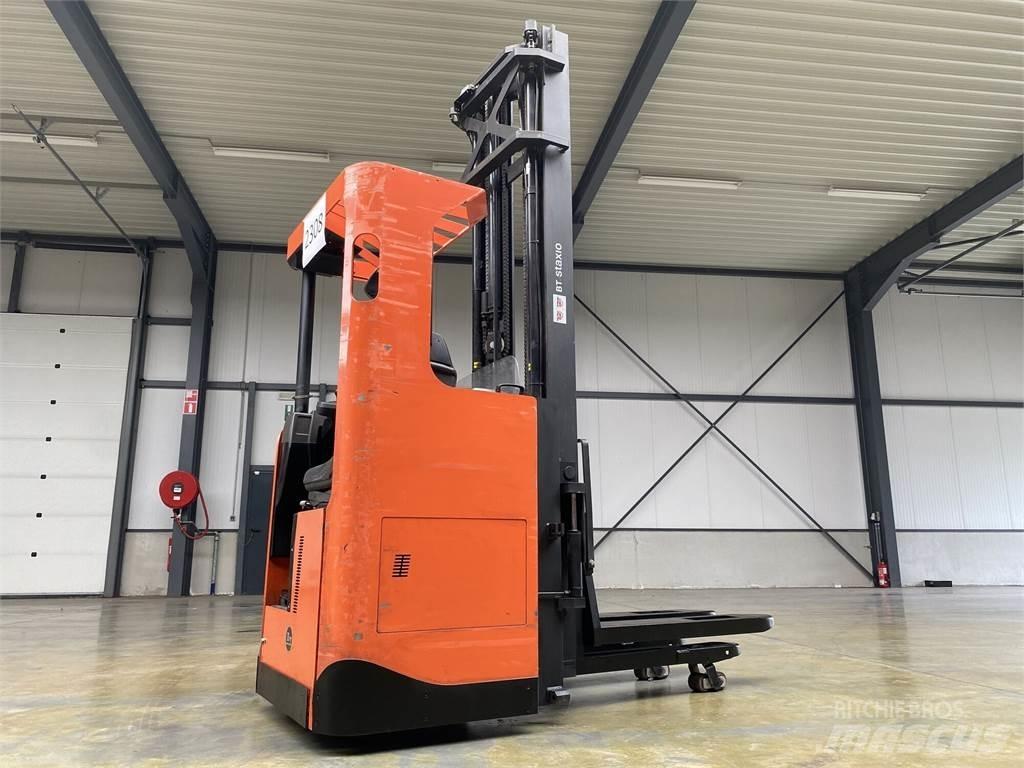 Toyota BT SRE160L Self Propelled Stackers