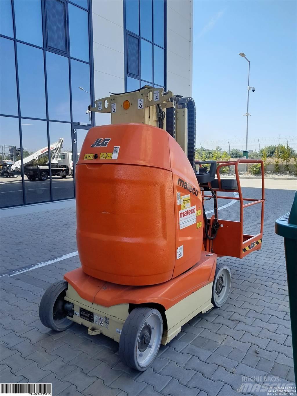 JLG Toucan 10E Vertical mast lifts