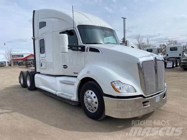 Kenworth T680 Tractor Units