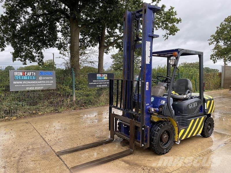 Komatsu FD25T-12 Misc Forklifts