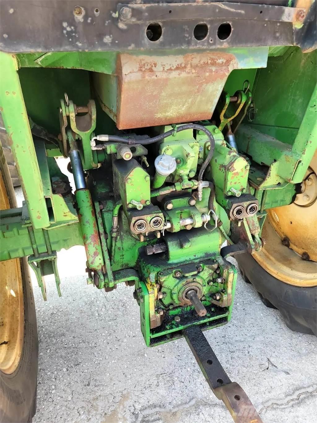 John Deere 4230 Tractors
