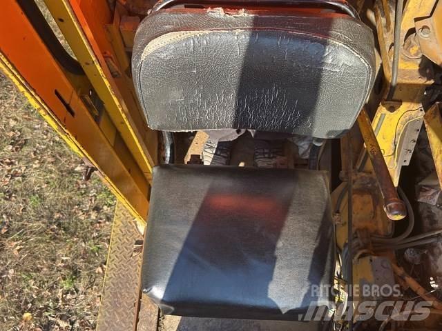 American 4460 Mobile and all terrain cranes