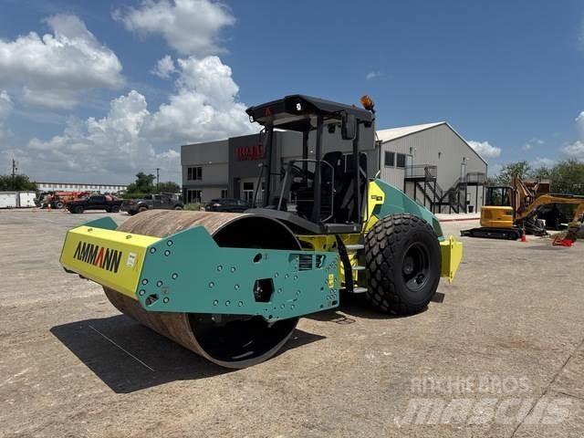 Ammann ARS 110 Single drum rollers