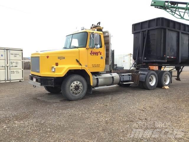 Autocar ACL Conventional Trucks / Tractor Trucks