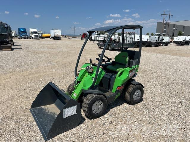 Avant M225 Wheel Loaders