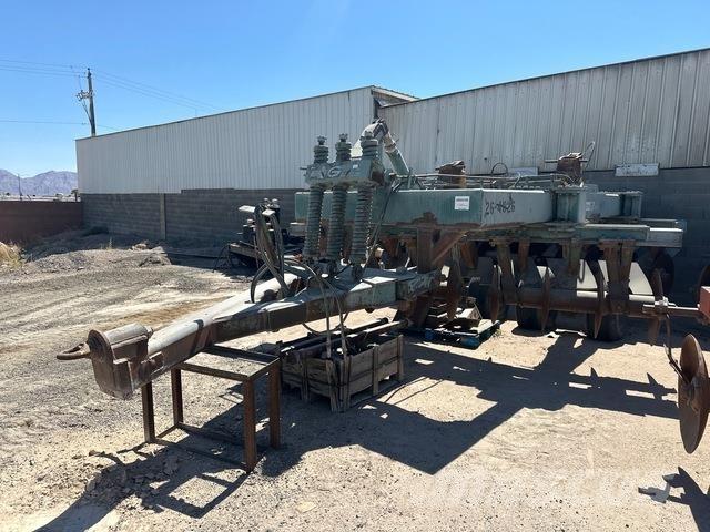 Big G SD1714 Disc Harrows