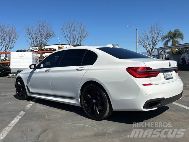 BMW 750I Automobiles / SUVS