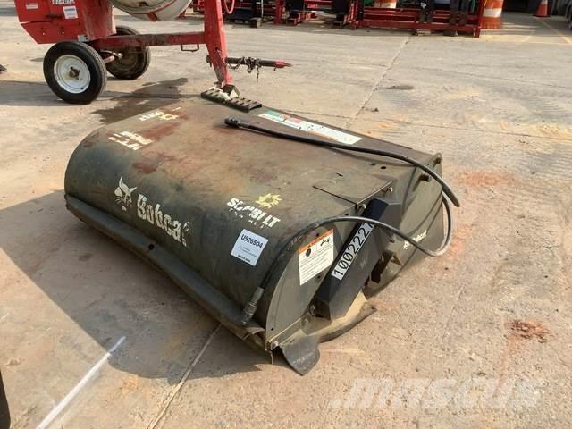 Bobcat 6707144 Sweepers