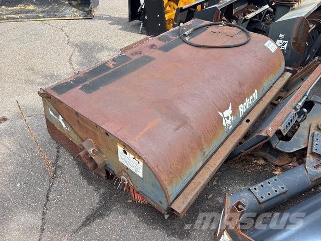 Bobcat 72 Sweepers
