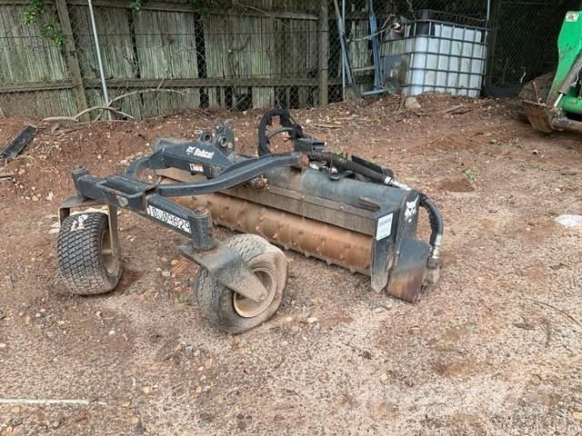 Bobcat 72SCM Farm Equipment - Others