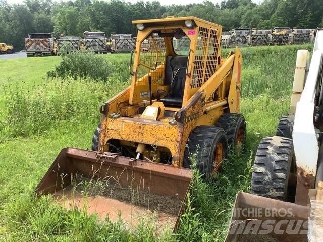 Bobcat 843 Skid Steer Loaders