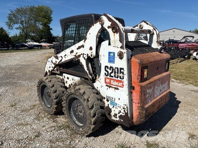 Bobcat S205 Skid Steer Loaders