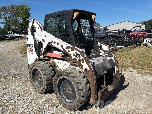 Bobcat S205 Skid Steer Loaders
