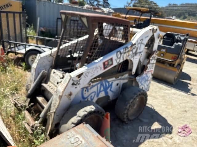 Bobcat S300 Skid Steer Loaders
