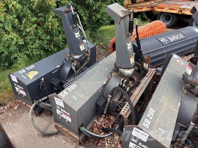 Bobcat SB200 Snow Blowers