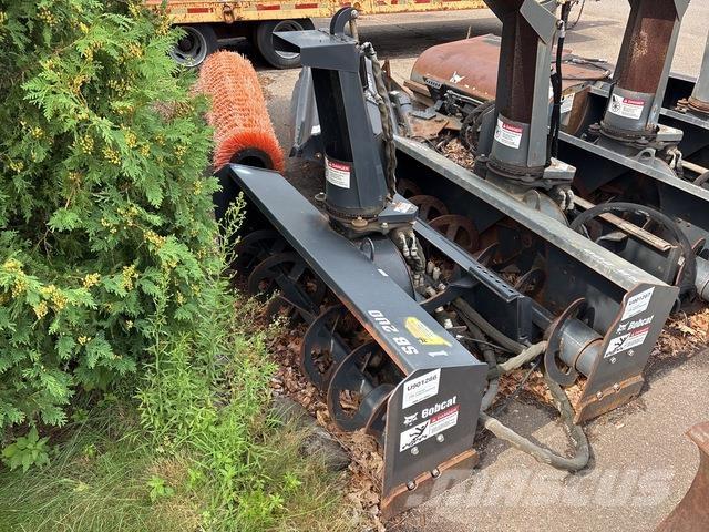 Bobcat SB200 Snow Blowers