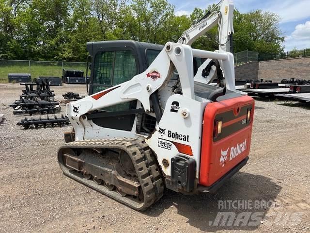 Bobcat T595 Skid Steer Loaders