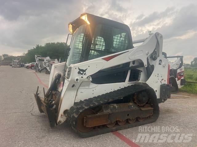 Bobcat T595 Skid Steer Loaders