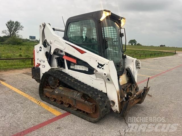 Bobcat T595 Skid Steer Loaders