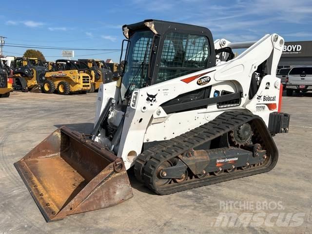 Bobcat T870 Skid Steer Loaders