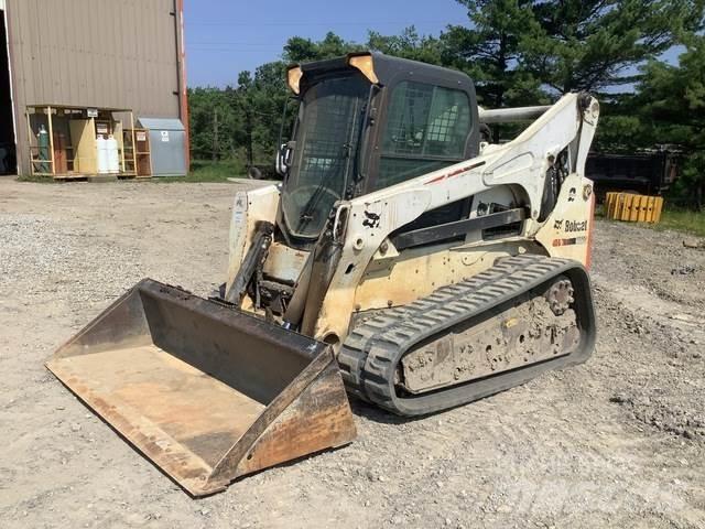 Bobcat T870 Skid Steer Loaders