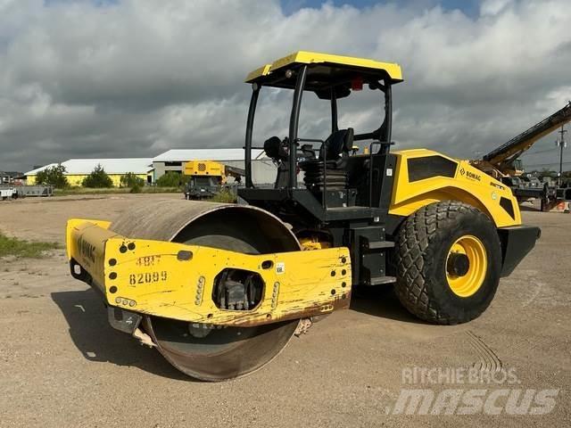 Bomag BW211D-5 Single drum rollers