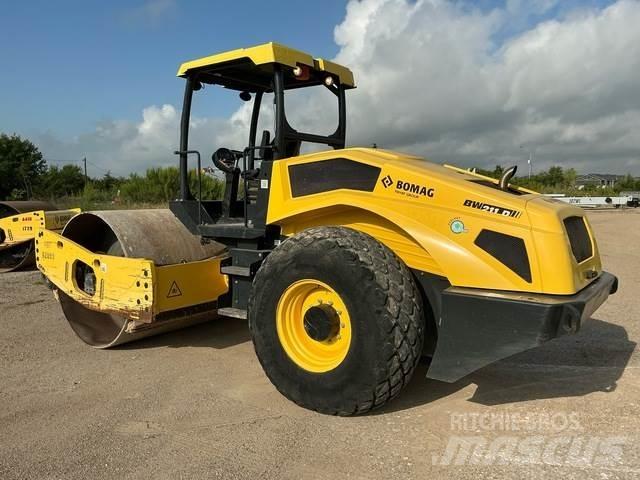 Bomag BW211D-5 Single drum rollers