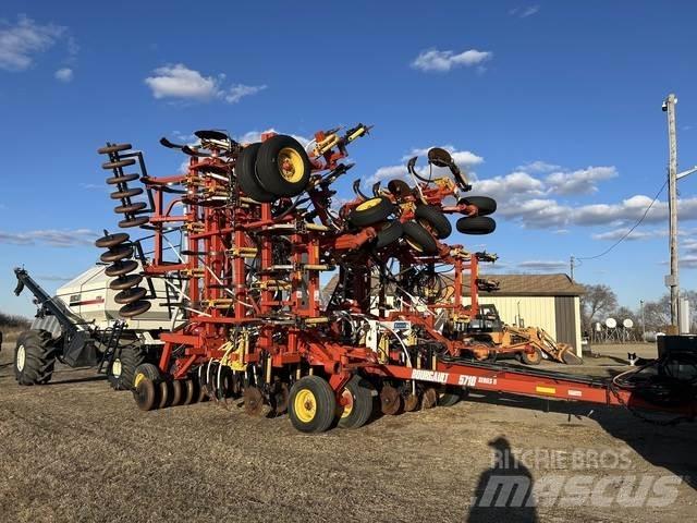 Bourgault 5710 Farm Drills